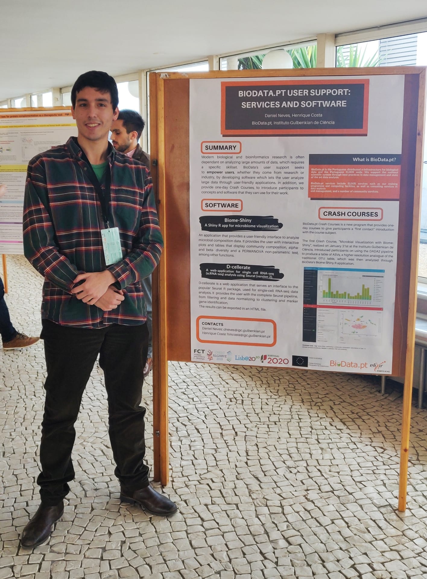 Henrique Costa presented the poster titled "BioData.pt User Support: Services and Software"